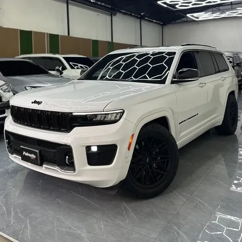 Jeep Grand Cherokee 2023 Blanco Caracas