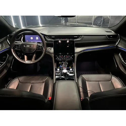 Jeep Grand Cherokee Overland 2023 Gris Caracas