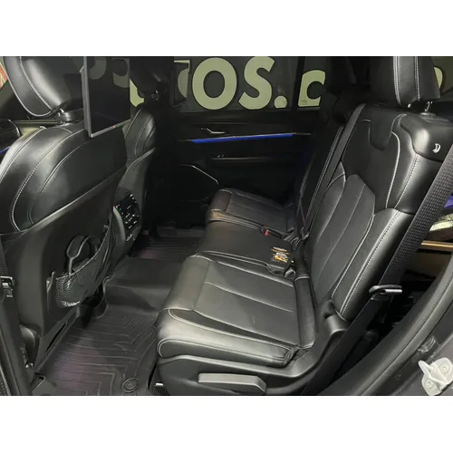 Jeep Grand Cherokee Overland 2023 Gris Caracas