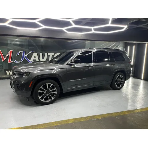 Jeep Grand Cherokee Overland 2023 Gris Caracas