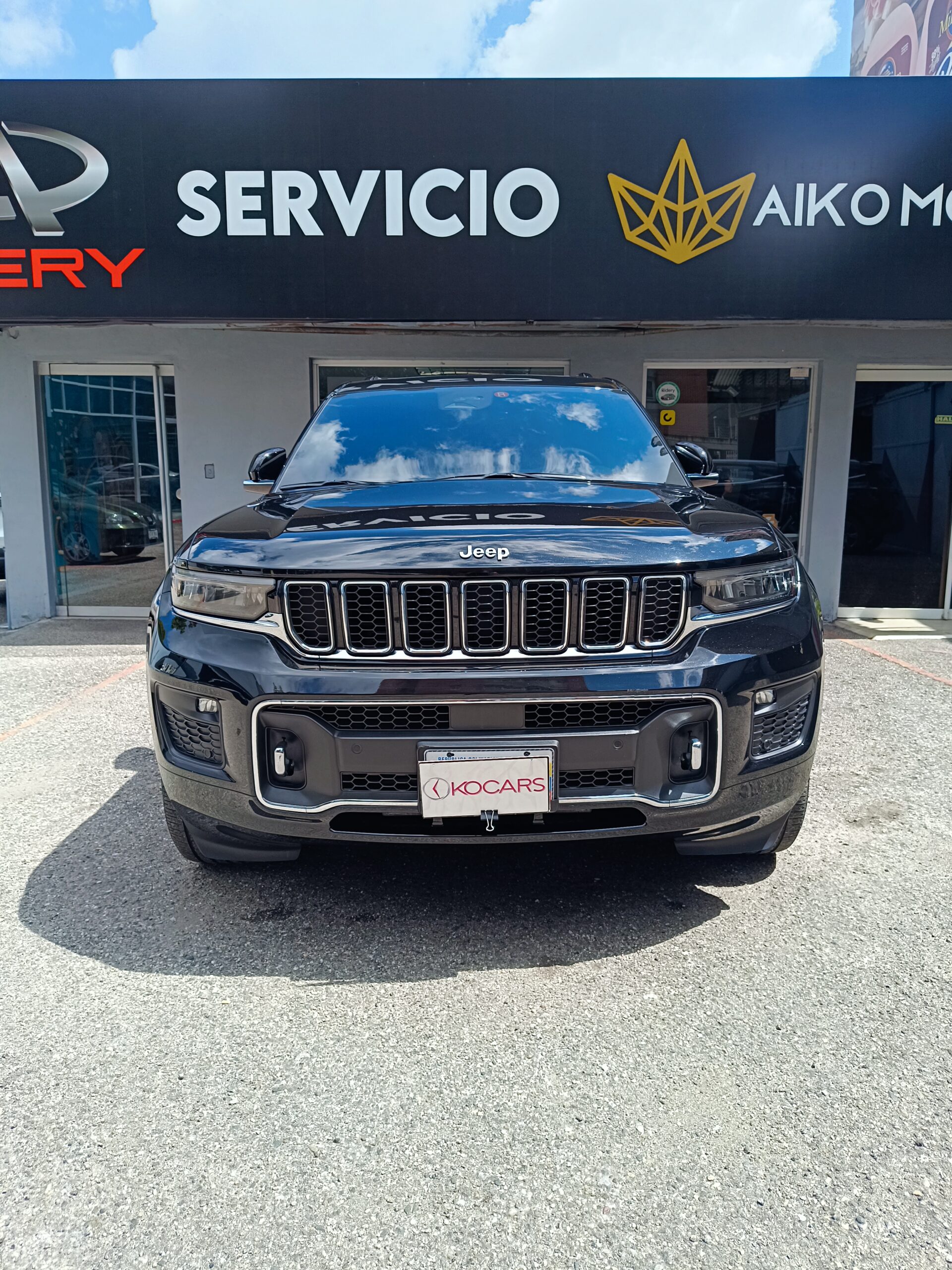 Jeep Grand Cherokee 2023 Negro Caracas