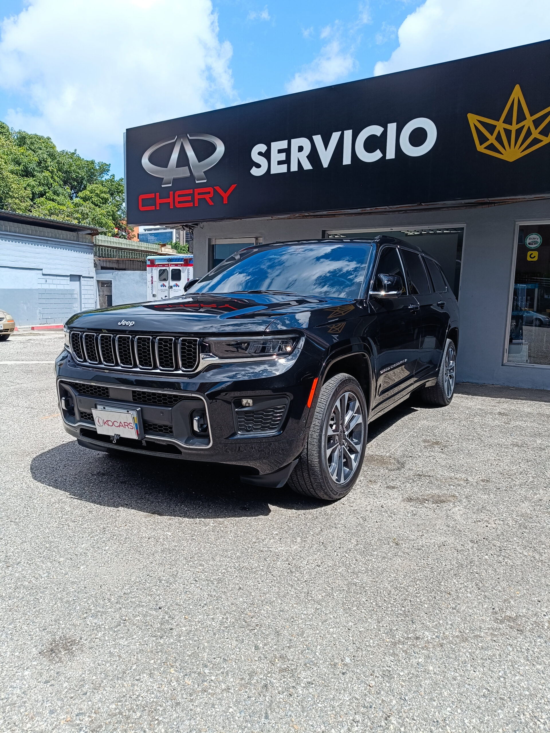 Jeep Grand Cherokee 2023 Negro Caracas