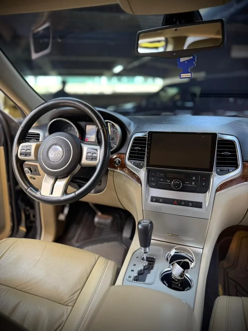 Jeep Grand Cherokee Limited 2012 Negro Caracas