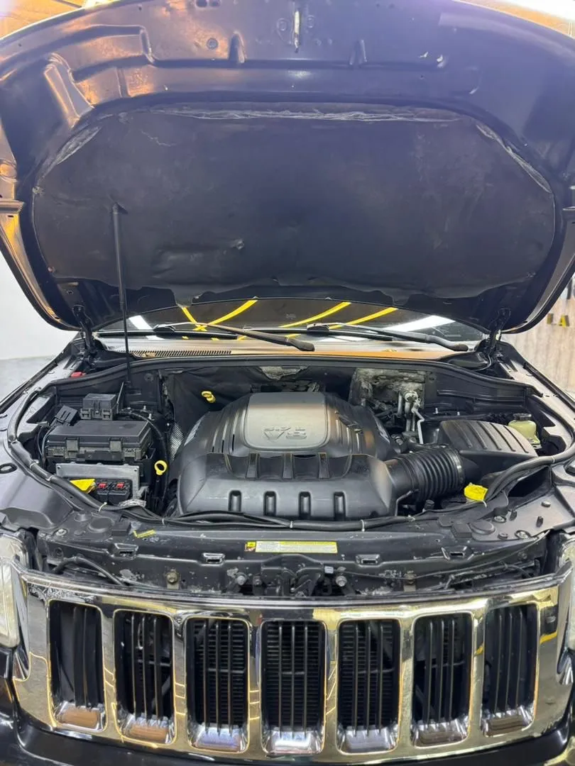 Jeep Grand Cherokee limited 4x4 2012 negro4