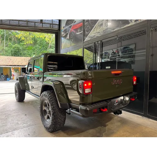 Jeep Rubicon Gladiator 2023 Verde Caracas