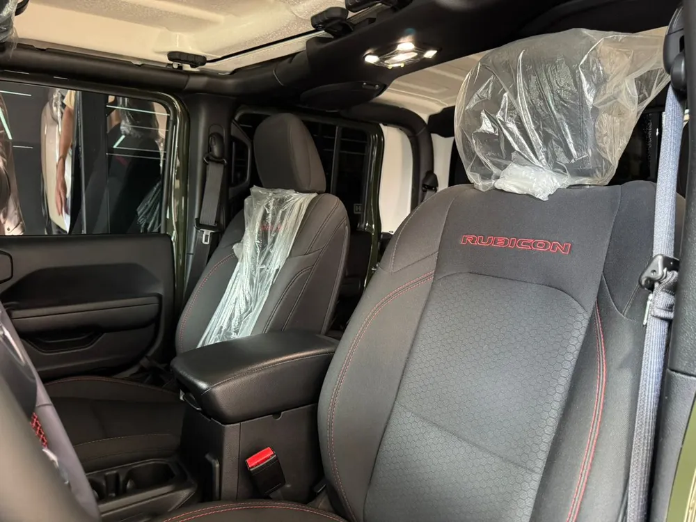 Jeep Rubicon Gladiator 2023 Verde Caracas