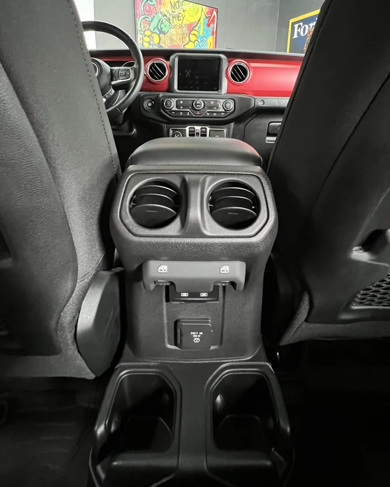 Jeep Rubicon Wrangler Unlimited 2022 Blanco Caracas