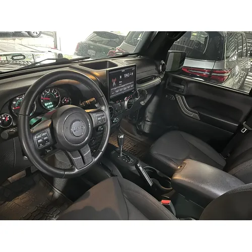 Jeep Wrangler 2015 Negro Caracas