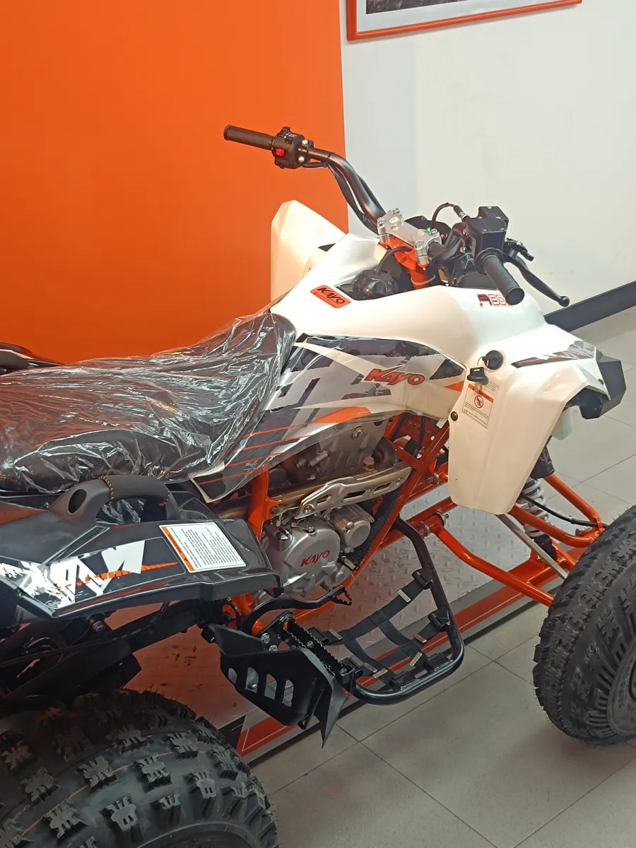 Kayo A 300 2025 Blanco Caracas