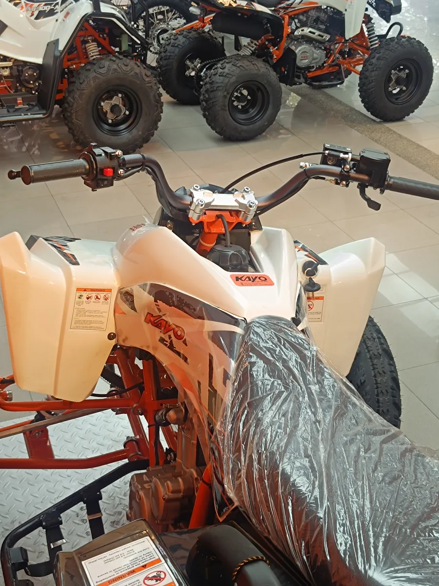 Kayo A 300 2025 Blanco Caracas