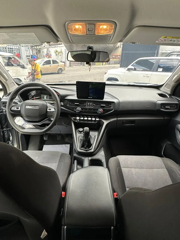 Changan kaicene 2023 Gris Caracas