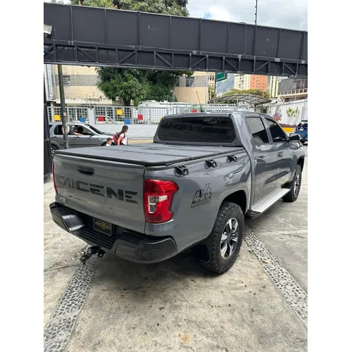 Changan kaicene 2023 Gris Caracas
