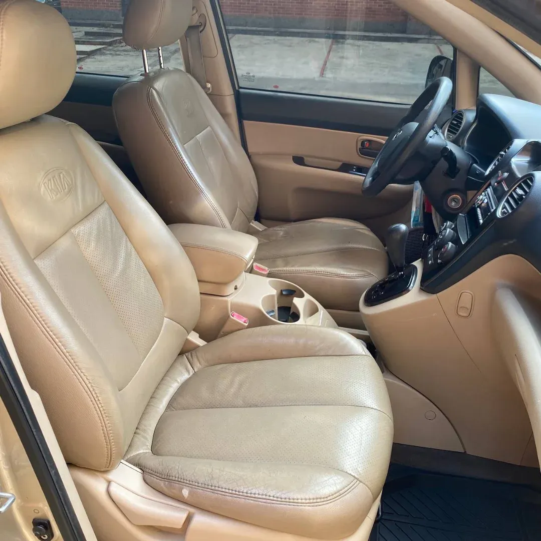 Kia Carens 2008
