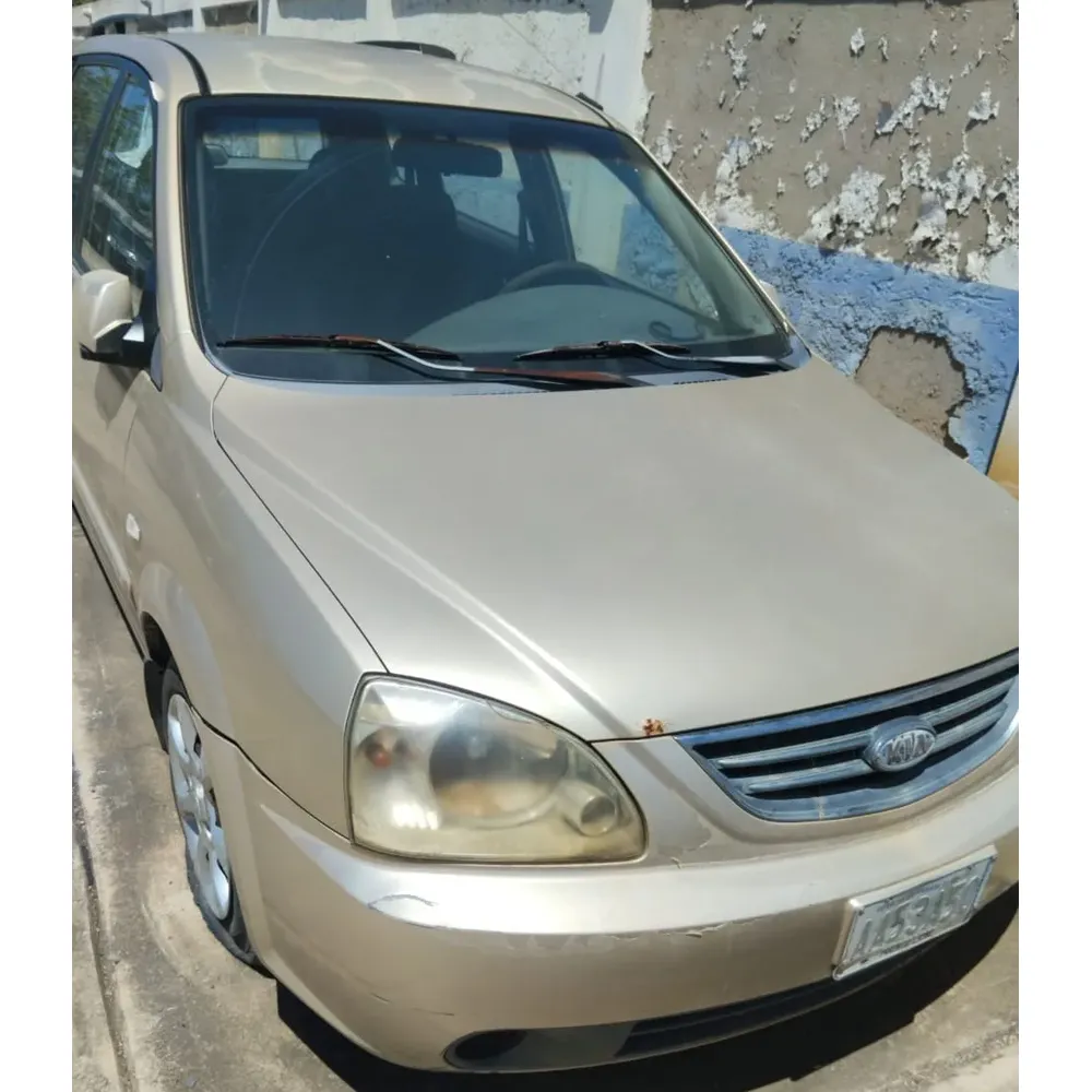 Kia Carens 2007 Beige Caracas