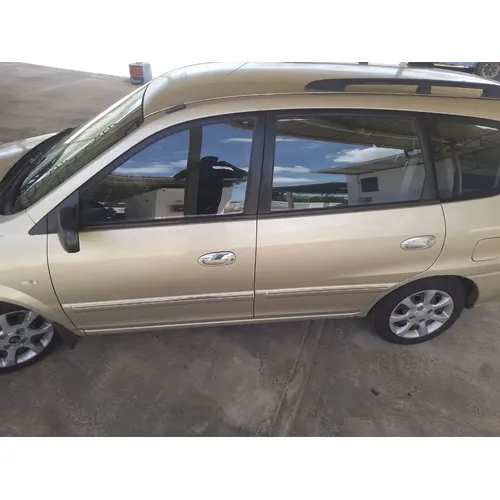 Kia Carens 2007 Beige Caracas