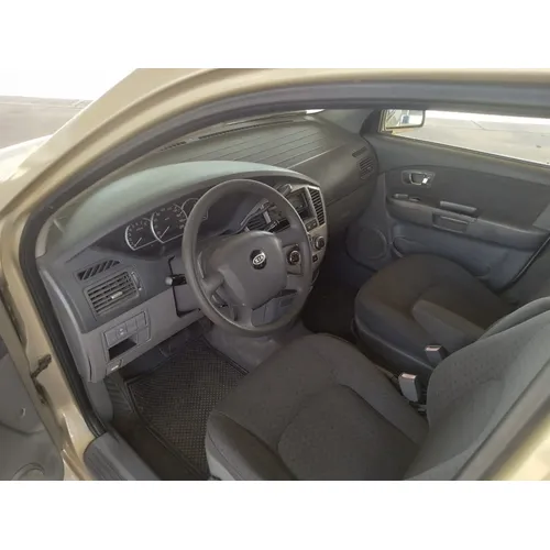 Kia Carens 2007 Beige Caracas