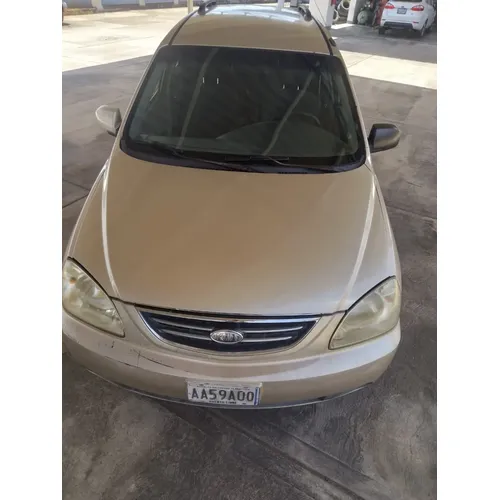 Kia Carens 2007 Beige Caracas