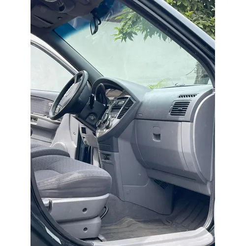Kia Carens 2005 Verde Caracas