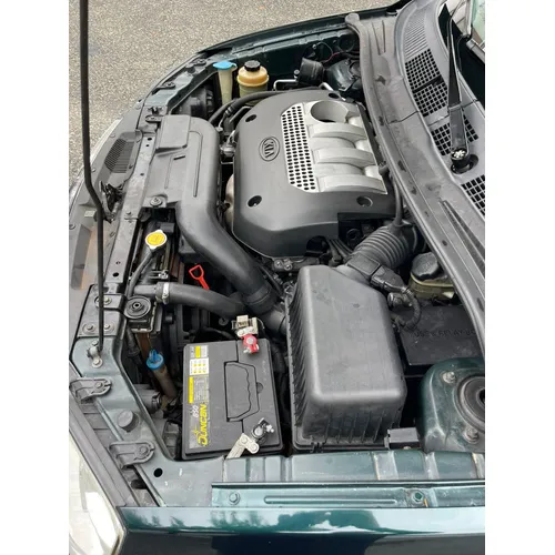 Kia Carens 2005 Verde Caracas