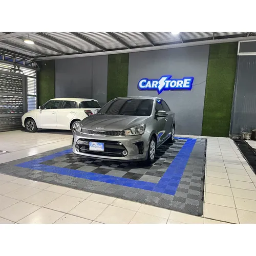 Kia Pegas 2023 Gris Caracas