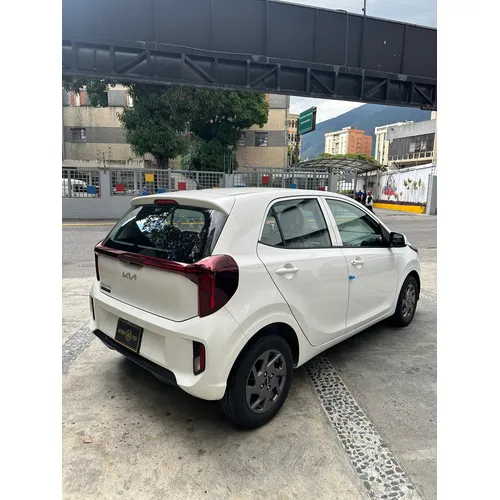 Kia Picanto 2025 Blanco Caracas