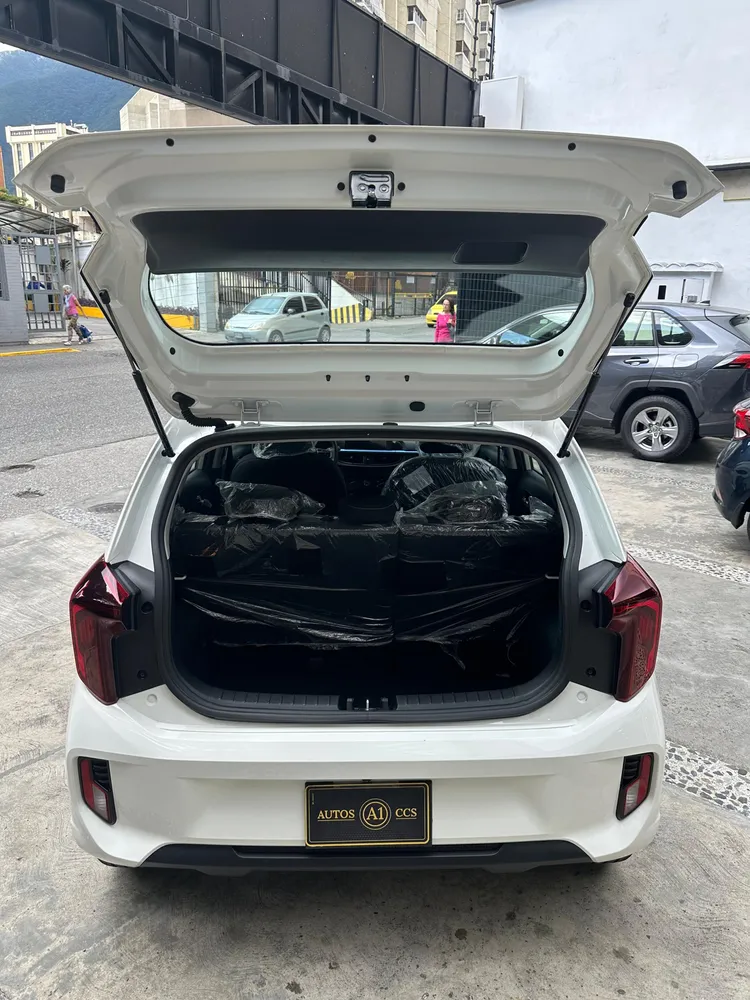 Kia Picanto 2025 Blanco Caracas