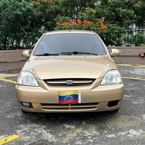 Kia Rio 2005 Dorado Caracas