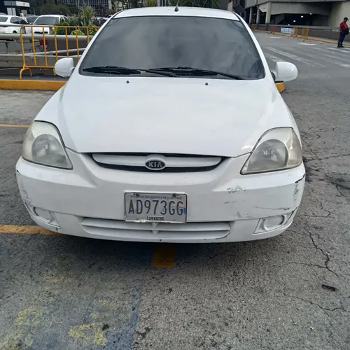 Kia Rio 2011 Blanco Caracas