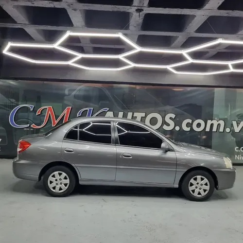 Kia Rio 2009 Gris Caracas