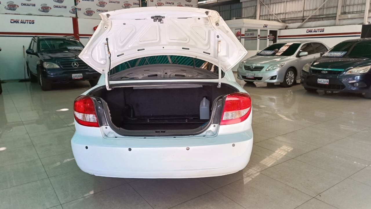 Kia Rio Stylus 2012 Blanco