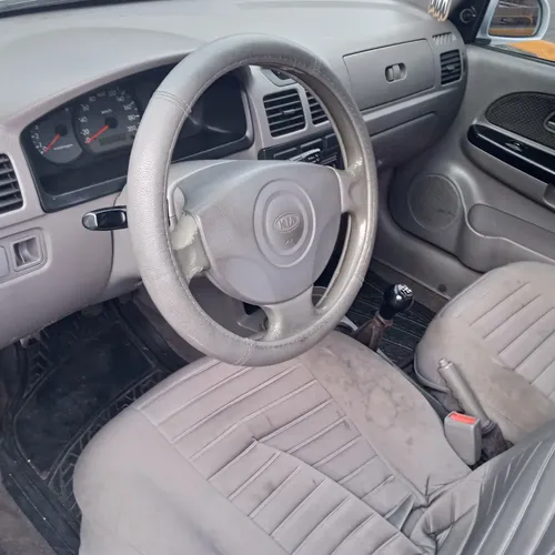 Kia Rio 2011 Blanco Caracas