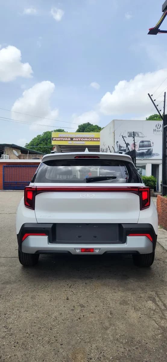 Kia Sonet 2025 0 KM Blanco