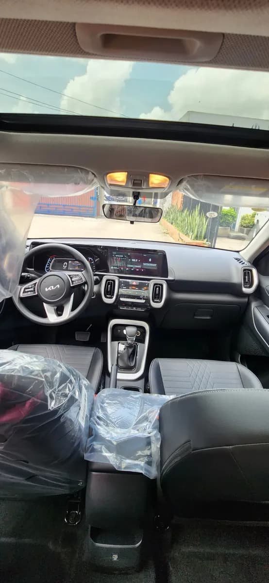 Kia Sonet 2025 0 KM Blanco