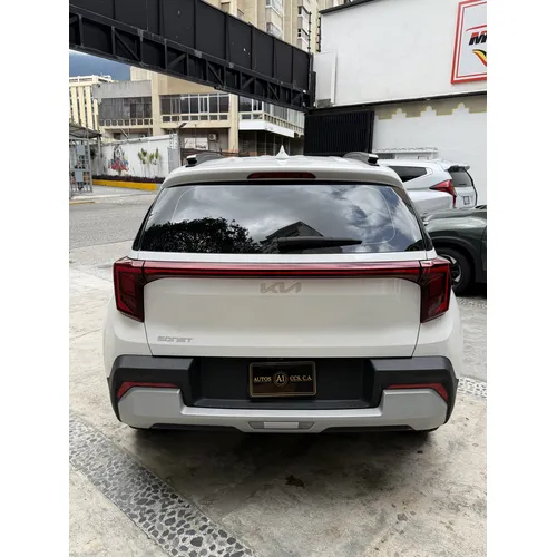 Kia Sonet 2024 Blanco Caracas