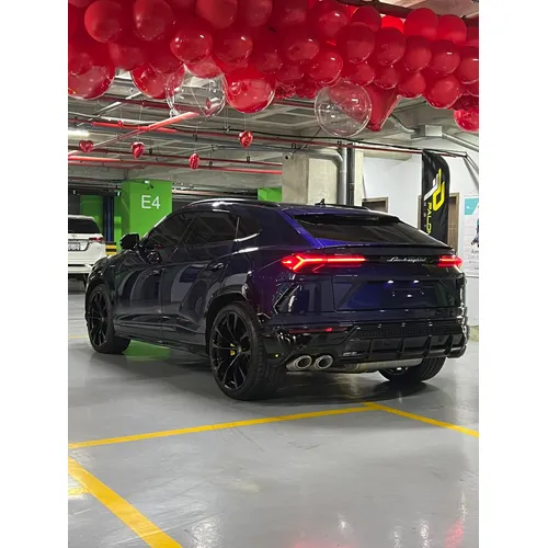 Lamborghini Urus 2022 Azul Caracas