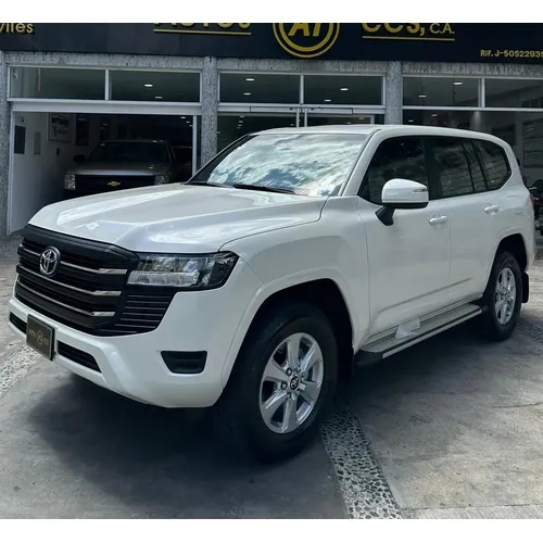 Toyota Land Cruiser 300 2025 Blanco Caracas