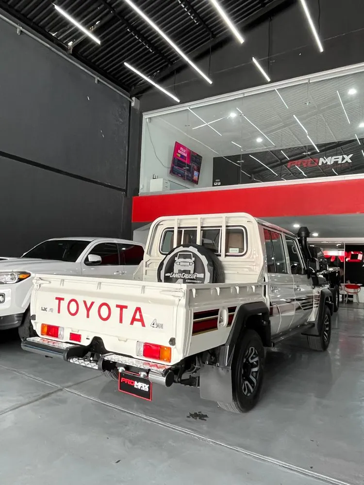 Toyota Land Cruiser LC79 LX-Z 2025 Blanco Caracas