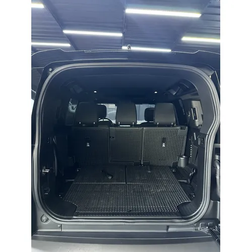 Land Rover Defender 2021 Gris Caracas