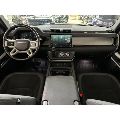 Land Rover Defender P400 2021 Verde Caracas