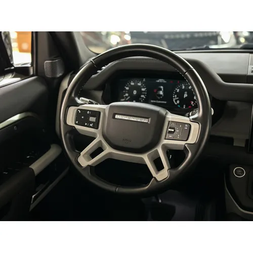 Land Rover Defender 2022 Verde Caracas