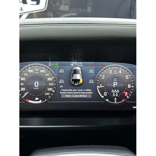Land Rover Defender 2021 Gris Caracas