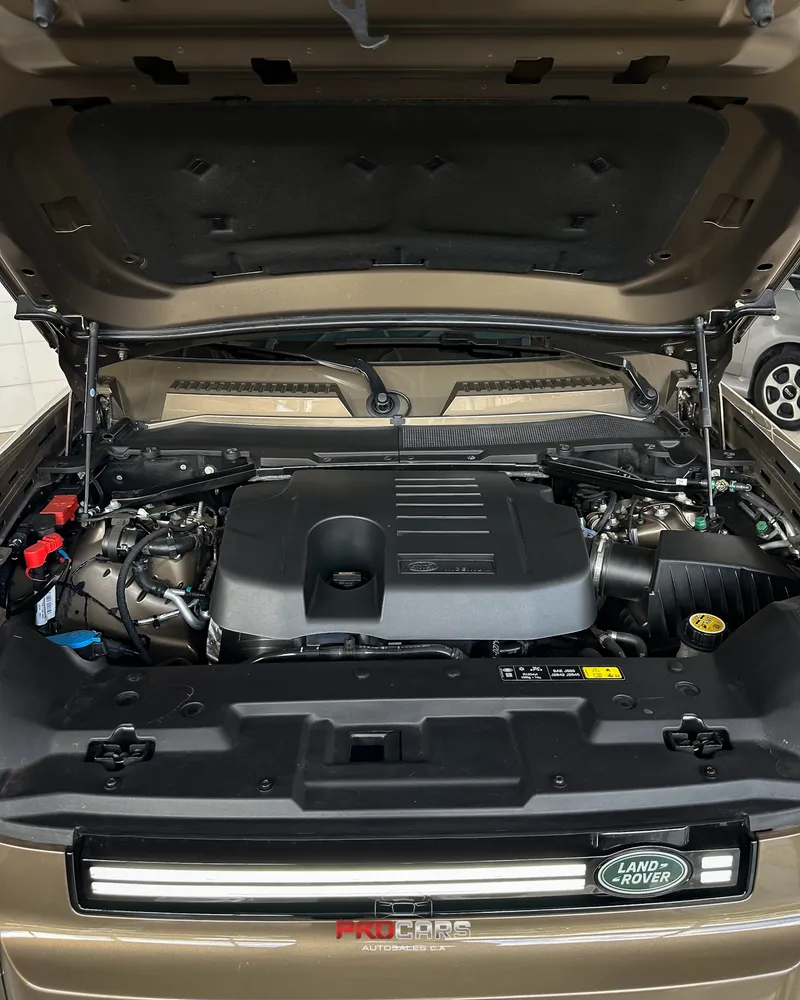 Land Rover Defender 2020 Dorado Caracas