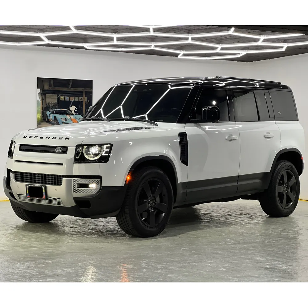 Land Rover Defender P400 2023 Blanco Caracas