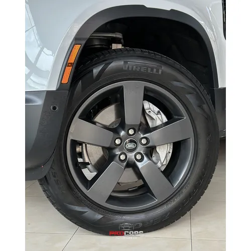 Land Rover Defender 2023 Blanco Caracas