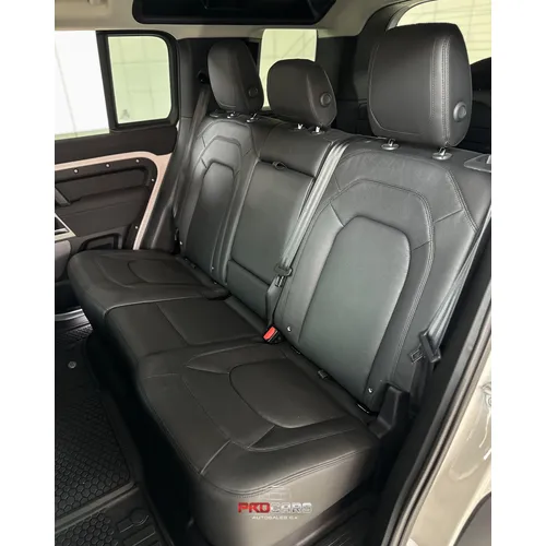 Land Rover Defender 2023 Blanco Caracas