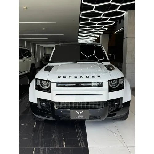 Land Rover Defender 2025 Blanco Caracas