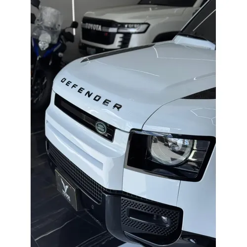 Land Rover Defender 2025 Blanco Caracas