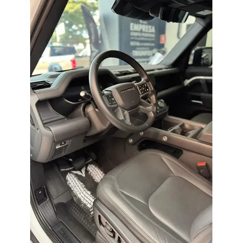 Land Rover Defender 2025 Blanco Caracas