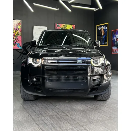 Land Rover Defender 2023 Negro Caracas