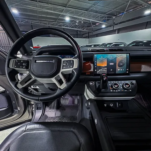 Land Rover Defender 2022 Gris Caracas